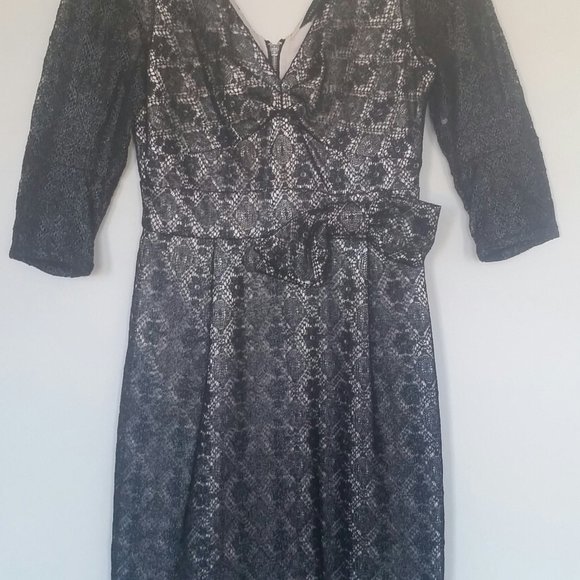 Marc by Marc Jacobs Knee-Length Dress V-Neck Metallic Black Lace Bow Sz 2 - Picture 5 of 13